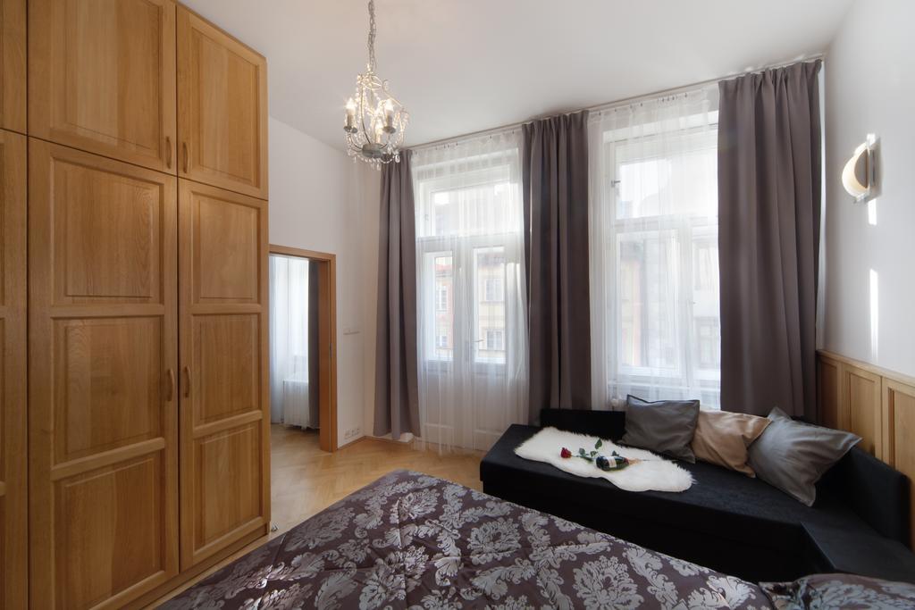 Old Town Melantrichova Apartment Прага Экстерьер фото